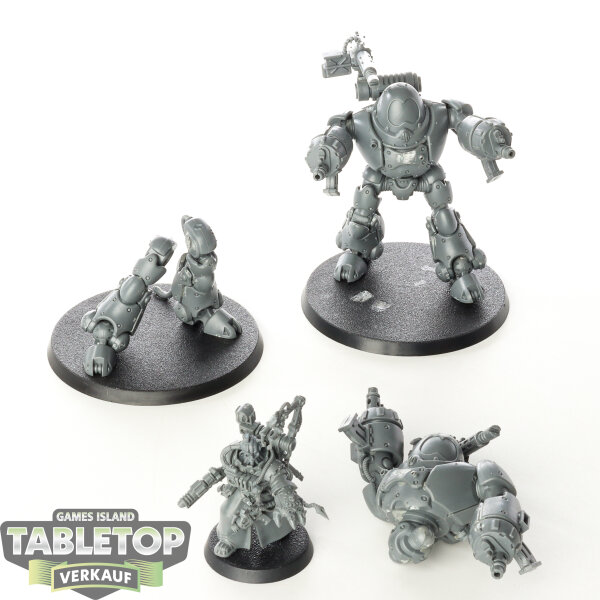 Adeptus Mechanicus - 2 x Kastelan Robots - unbemalt