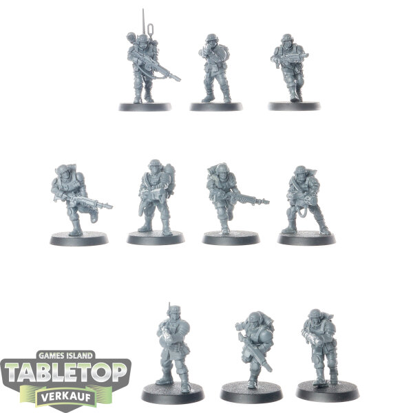 Astra Militarum - 10 x Cadian Shock Troops - unbemalt