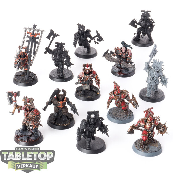 Blades of Khorne - 12 x Blood Warriors - teilweise bemalt