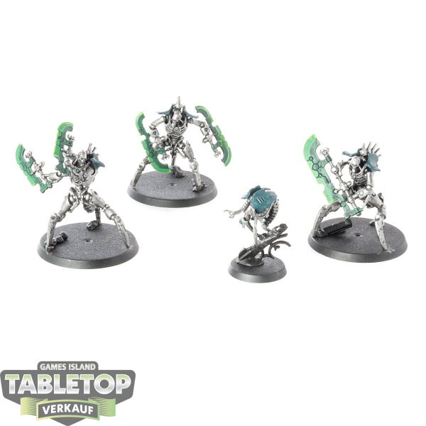 Necrons - 3 Skorpekh Destroyers & Plasmacyte - teilweise bemalt
