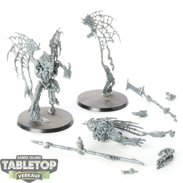 Ossiarch Bonereapers - 2 Morghast Archai - unbemalt