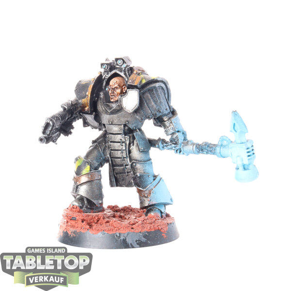 Horus Heresy - Praetor in Cataphractii Terminator Armour - bemalt