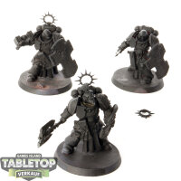 Space Marines - 3 x Bladeguard Veterans - grundiert