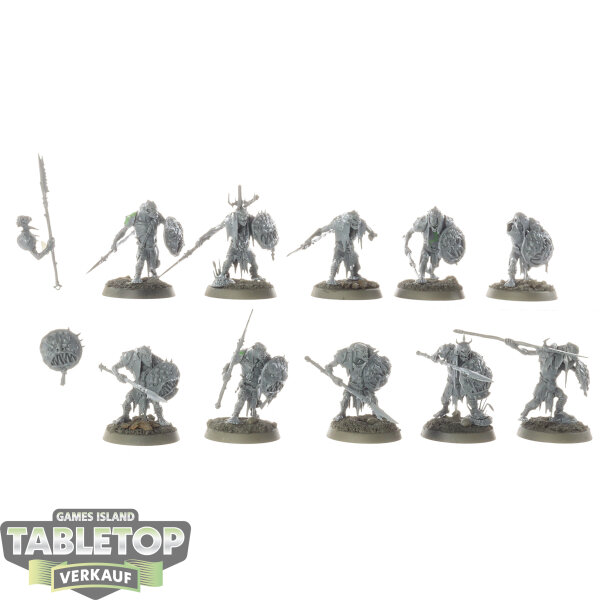 Orruk Warclans - 10x Gutrippaz - teilweise bemalt
