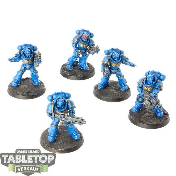 Space Marines - 5x Heavy Intercessors - bemalt