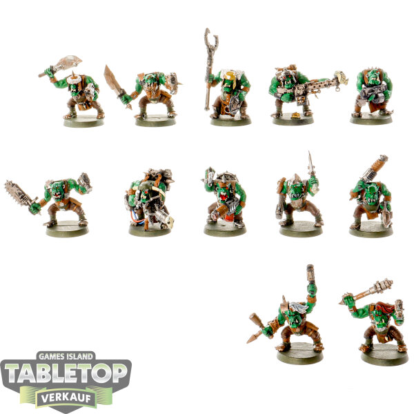 Orks - 12x Ork Boyz - bemalt