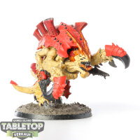 Tyraniden - 1 Carnifex Brood - bemalt