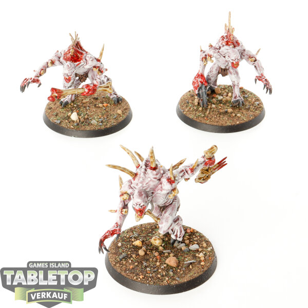 Flesh-eater Courts - 3x Crypt Haunter Courtier - bemalt