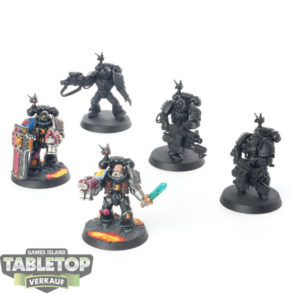 Deathwatch - 5 x Veterans - teilweise bemalt