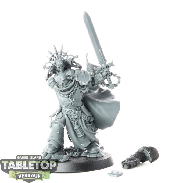 Black Templars - Black Templars Marshal - teilweise bemalt