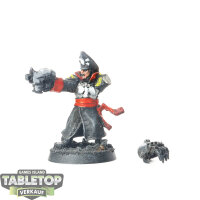 Astra Militarum - Commissar klassisch - bemalt