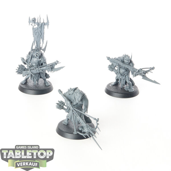 Orruk Warclans - 3 x Man-Skewer Boltboyz - unbemalt