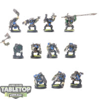 Orks - 11 x Ork Boyz - teilweise bemalt