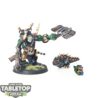 Orks - Ork Warboss with Attack Squig klassisch - bemalt