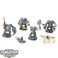 Orks - 4 x Ork Nobz klassisch  - bemalt