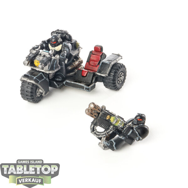 Space Marines - Space Marine Attack Bike klassisch - bemalt
