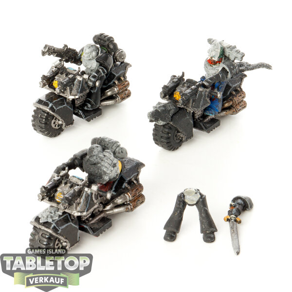 Space Wolves - 3 x Space Marine Bike Squad - teilweise bemalt