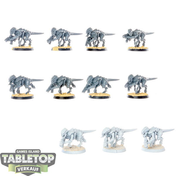 Tyraniden - 11x Termagants - klassisch - teilweise bemalt