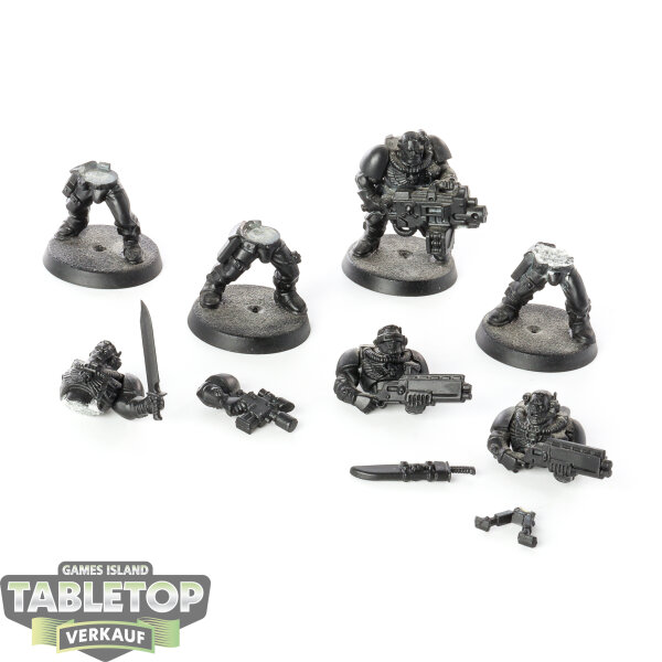 Space Marines - 4 Scouts klassisch - grundiert
