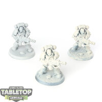 Space Marines - 3x Primaris Eradicators - grundiert