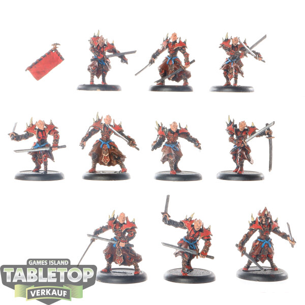 Skorne - 10x Praetorian Swordsmen - bemalt