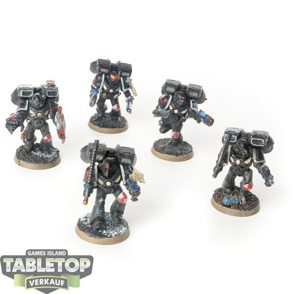 Space Marines - 5x Assault Marines - klassisch - bemalt