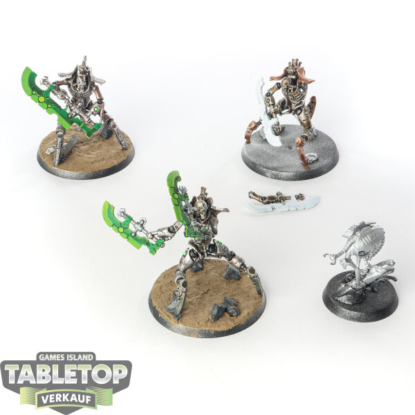 Necrons - 3x Skorpekh Destroyers - bemalt