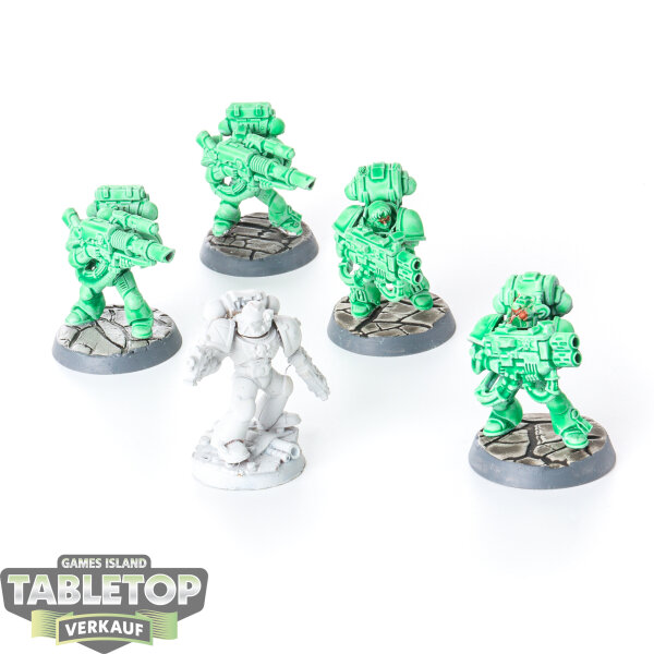 Space Marines - 5 x Devastator Squad - teilweise bemalt