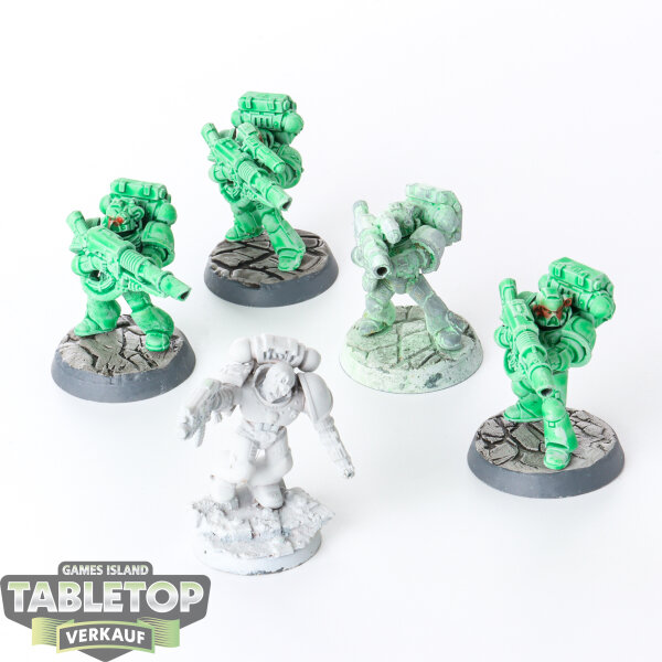 Space Marines - 5 x Devastator Squad - teilweise bemalt