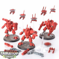 Tau Empire - 3 x XV8 Crisis Battlesuit Team - teilweise...