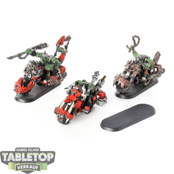 Orks - 3 Warbiker - teilweise bemalt