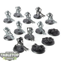 Necrons - 10 Necron Warriors & 3 Scarabs - teilweise...