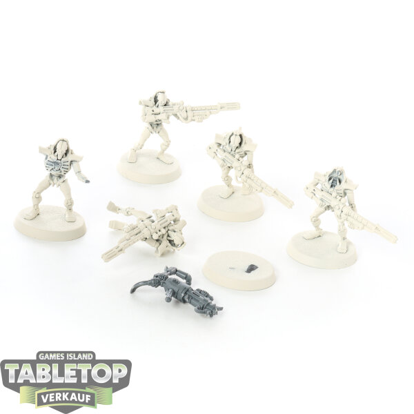 Necrons - 5 x Deathmarks - grundiert