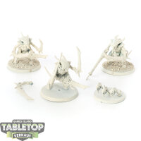 Tyraniden - 3 x Tyranid Warriors - grundiert