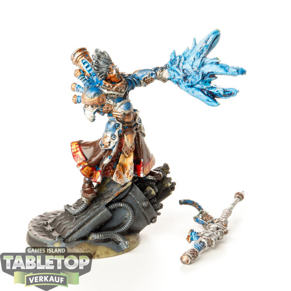 Cygnar - Commander Adept Nemo - teilweise bemalt