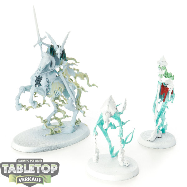 Nighthaunt - 3x Ethereal Court - teilweise bemalt