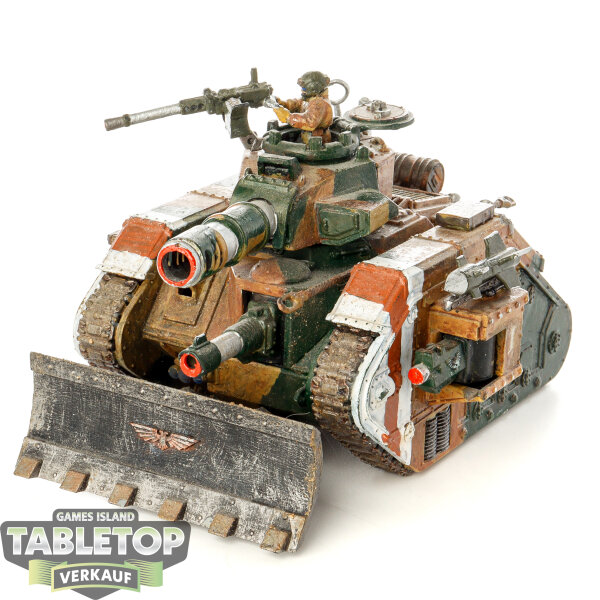 Astra Militarum - Leman Russ Battle Tank - bemalt