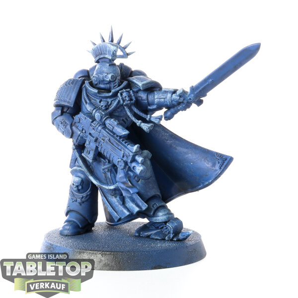 Space Marines - Primaris Captain - grundiert