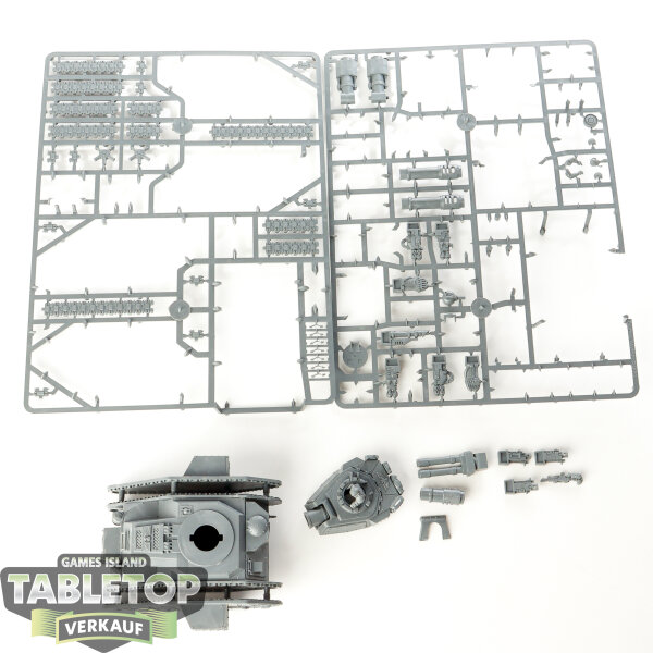 Astra Militarum - Leman Russ Battle Tank - teilweise gebaut