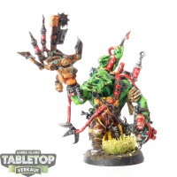 Orks - Painboy - bemalt