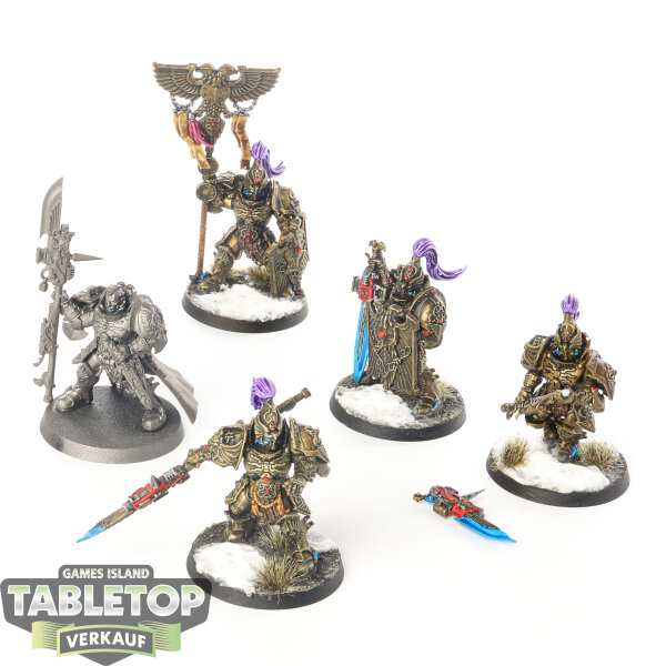 Adeptus Custodes - 5x Custodian Guard Squad - teilweise bemalt