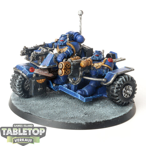 Space Marines - Space Marine Attack Bike - bemalt