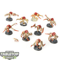 Tyraniden - 9 Genestealers klassisch - bemalt