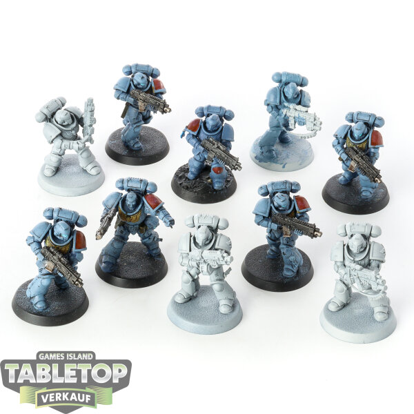 Space Marines - 10 Intercessors - teilweise bemalt