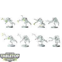 Tyraniden - 8 x Genestealers klassisch - teilweise bemalt
