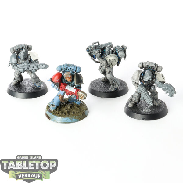 Space Wolves - 4x Tactical Marines - teilweise bemalt