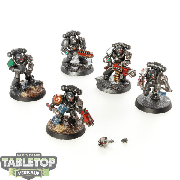 Deathwatch - 5 Veterans - bemalt