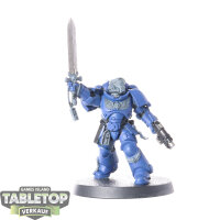 Space Marines - Primaris Lieutenant with Power Sword -...