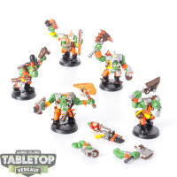 Orks - 5 Ork Nobz - klassisch - bemalt