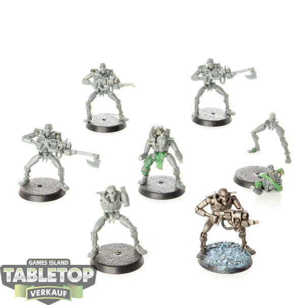 Necrons - 7x Necron Warriors klassisch - unbemalt